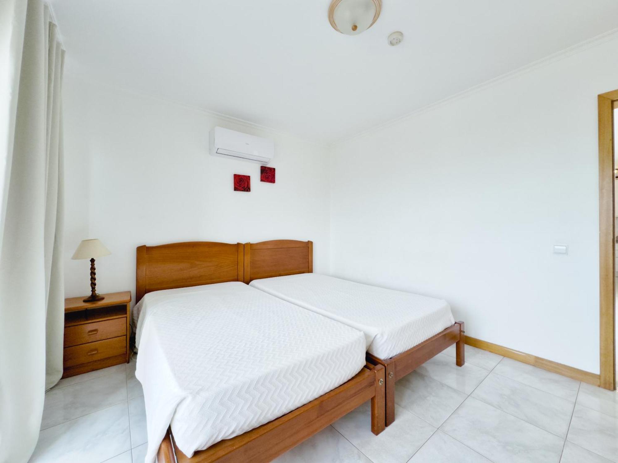 Apartamentos Turisticos Perola Da Rocha بورتيماو المظهر الخارجي الصورة