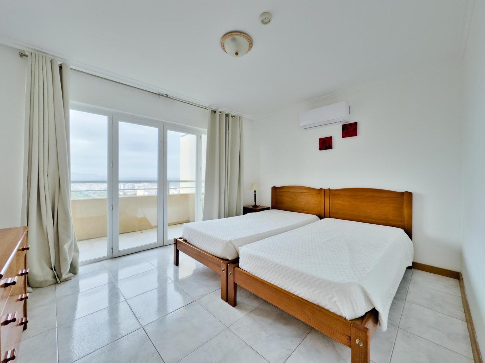 Apartamentos Turisticos Perola Da Rocha بورتيماو المظهر الخارجي الصورة