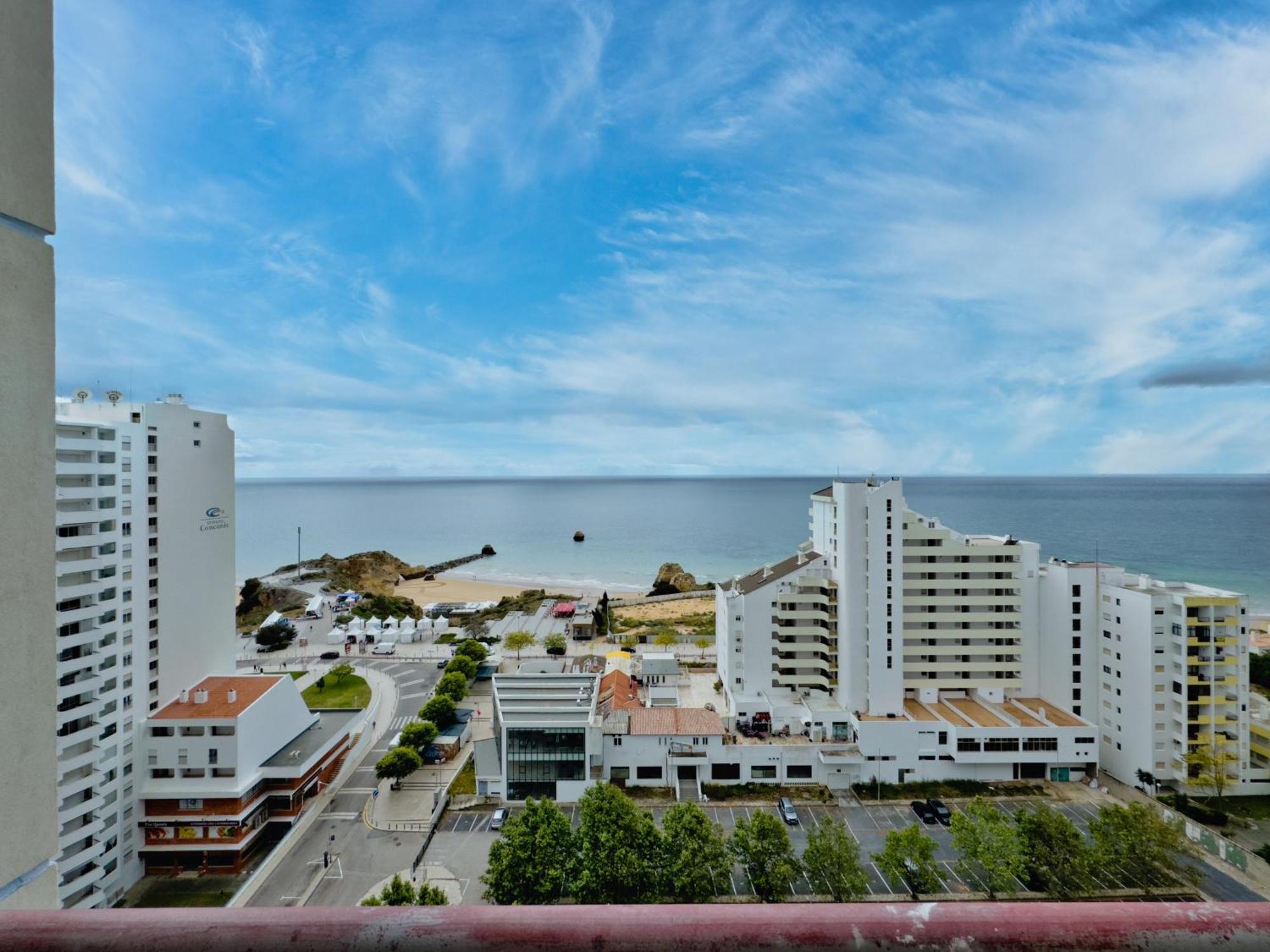Apartamentos Turisticos Perola Da Rocha بورتيماو المظهر الخارجي الصورة