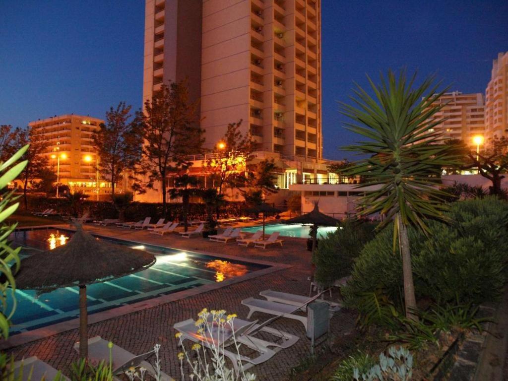 Apartamentos Turisticos Perola Da Rocha بورتيماو المظهر الخارجي الصورة